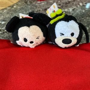 Disney Tsum Tsum Stackable Plushies 3.5” Mickey and Goofy